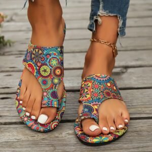 Vibrant Boho Chic Flower Pattern Slide Sandals - Lightweight, Comfortable, Casual Loop Toe Flat Summer Shoes for Women - Perfect for Outdoor Activities, Beach, Pool, and Vacation